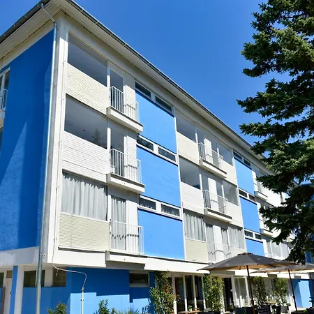 Zama 3* Zamárdi