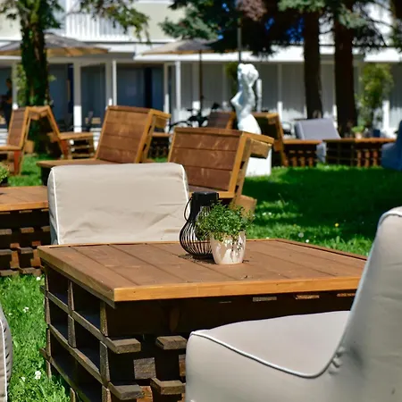 Zama Hotel 3*